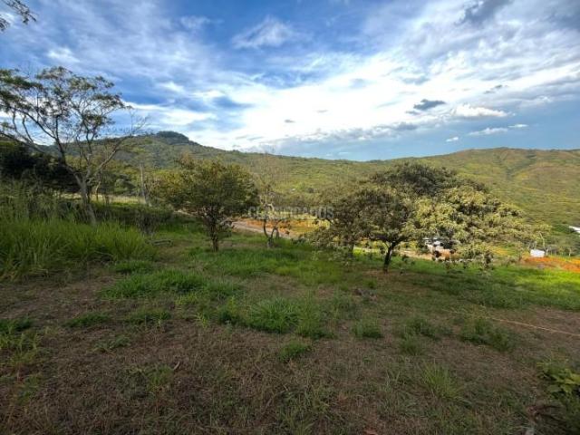 Lotes, Venta en Yumbo