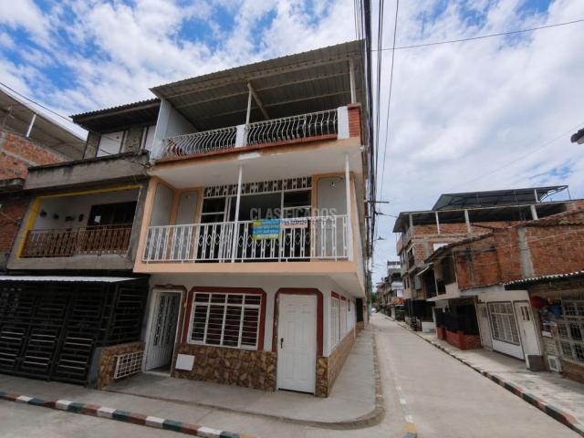 Apartamentos, Alquiler en San Luisito
