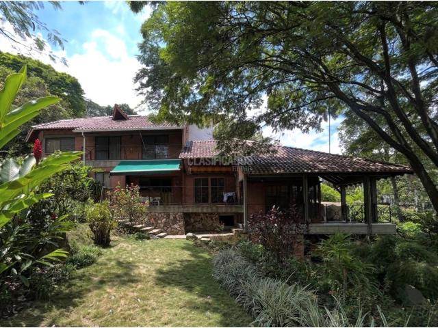 Casas, Venta en Yumbo