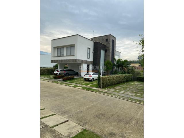 Casas, Alquiler en Pance