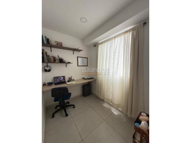 Apartamentos, Venta en Valle del Lili