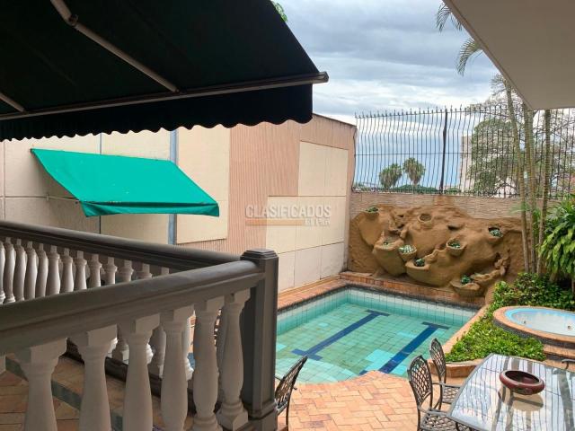 Casas, Venta en Santa Mónica Norte