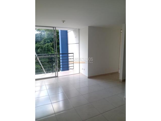 Apartamentos, Venta en Pereira