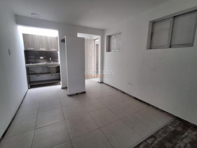 Apartaestudios, Alquiler en San Vicente