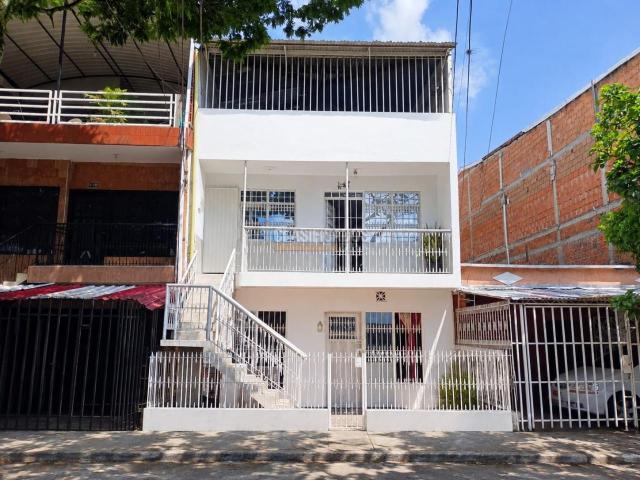 Casas, Venta en Nueva Floresta