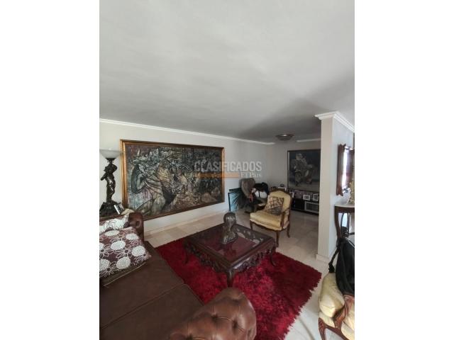 Casas, Venta en Ciudad Jardín