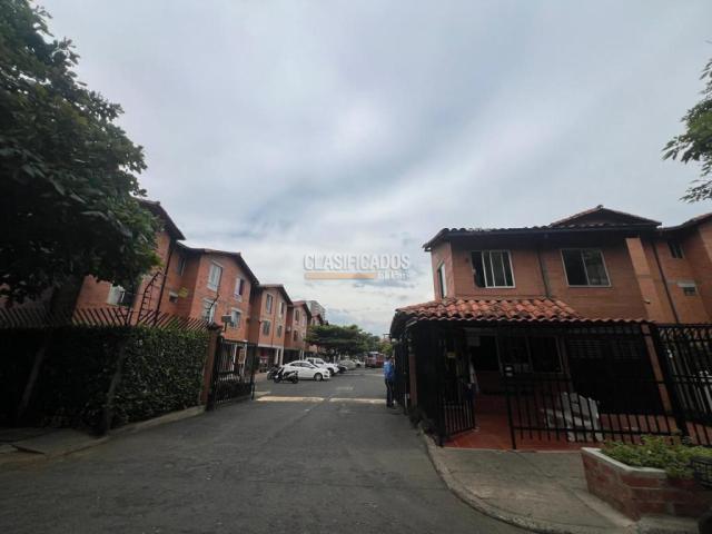 Casas, Venta en Valle del Lili