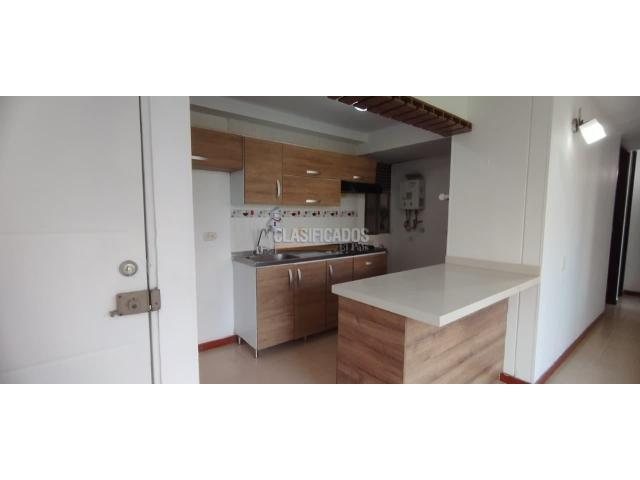 Apartamentos, Venta en Valle del Lili