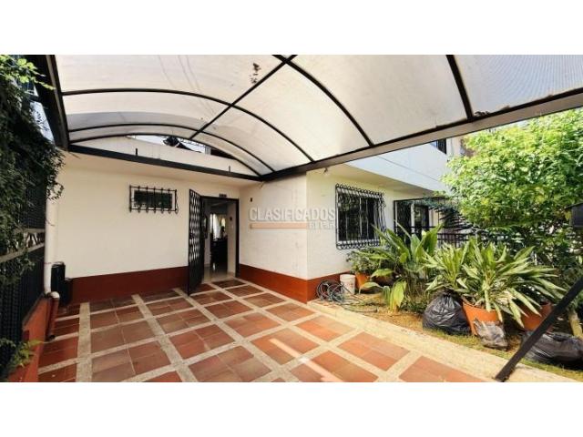 Casas, Venta en Ciudad Capri