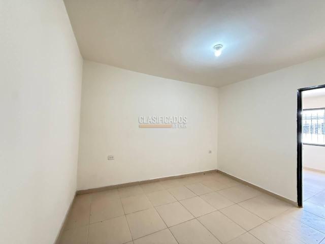 Apartaestudios, Alquiler en El Jardín