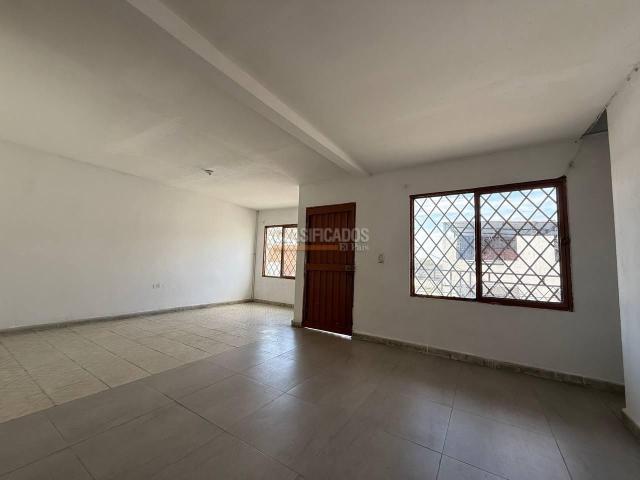 Apartamentos, Alquiler en El Jardín