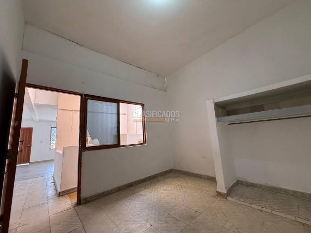 Apartamentos, Alquiler en El Jardín