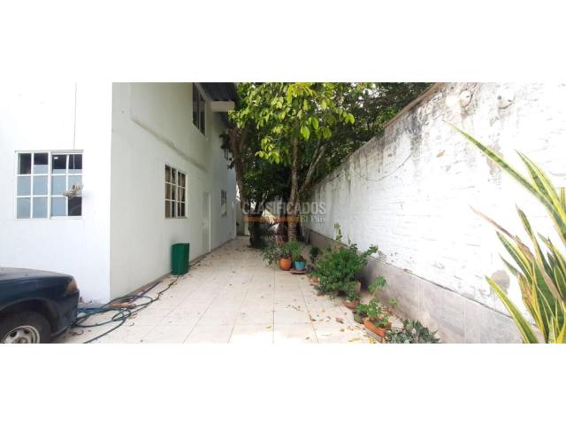 Apartaestudios, Alquiler en Ciudad Jardín