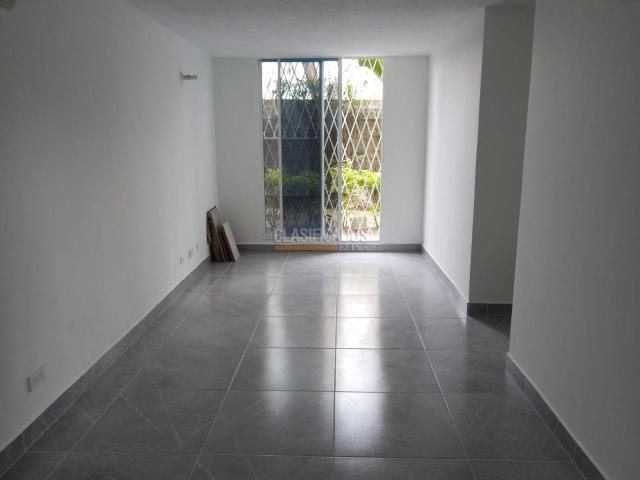 Apartamentos, Venta en Brisas de los Álamos