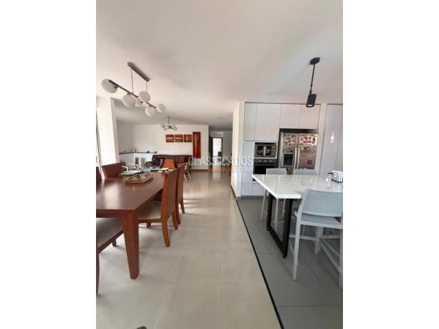Apartamentos, Venta en Ciudad Jardín
