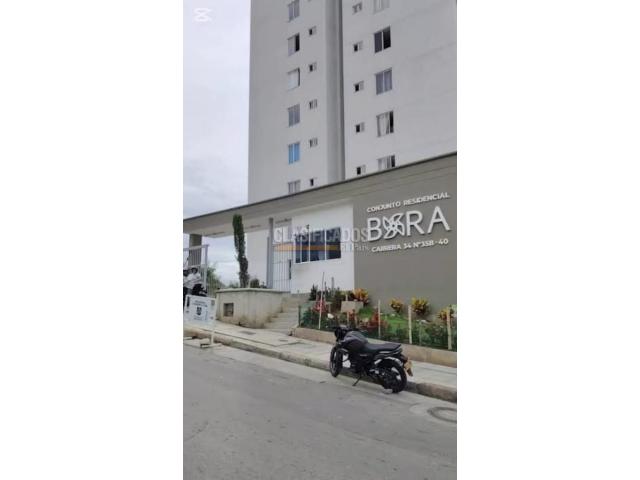 Apartamentos, Venta en Giron