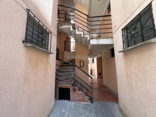 Apartamentos, Alquiler en Bosques del Limonar