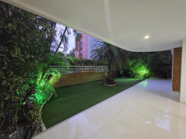 Apartamentos, Venta en Pance
