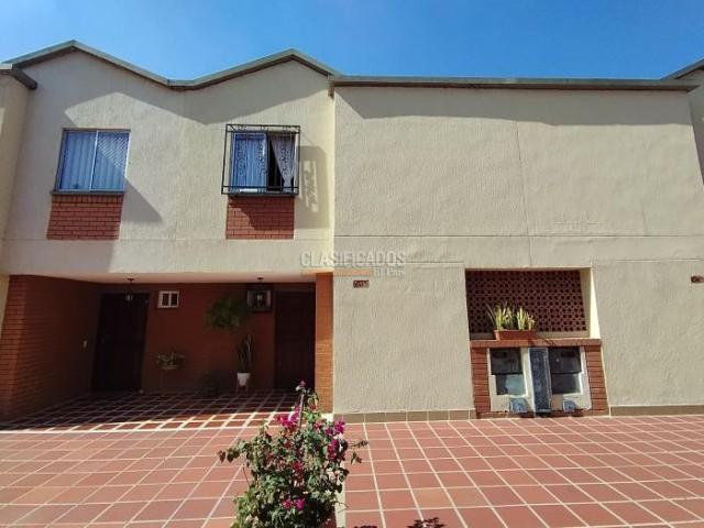Casas, Venta en El Limonar