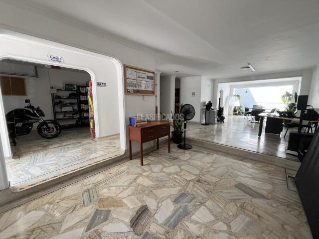 Casas, Venta en Prados del Norte