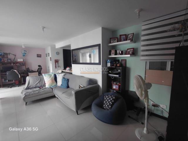 Apartamentos, Venta en Valle del Lili