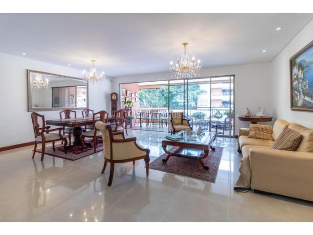 Apartamentos, Venta en Pance