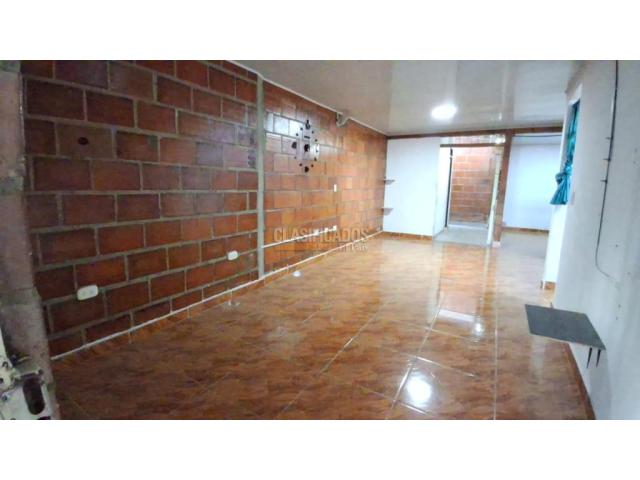 Casas, Alquiler en Palmira