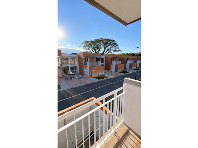 Casas, Venta en Ciudad Pacifica