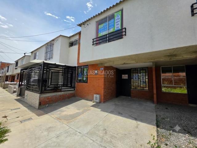 Casas, Alquiler en Palmira