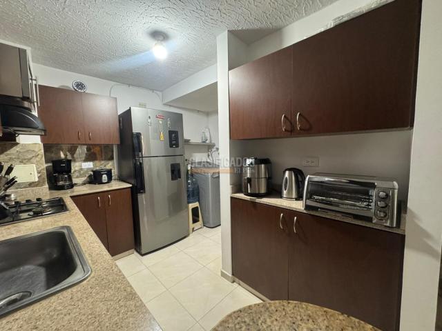Apartamentos, Venta en Valle del Lili