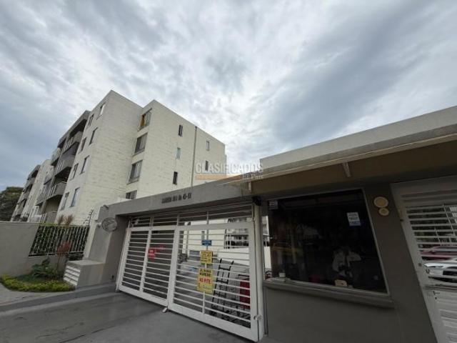 Apartamentos, Venta en Valle del Lili