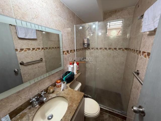 Apartamentos, Venta en Valle del Lili