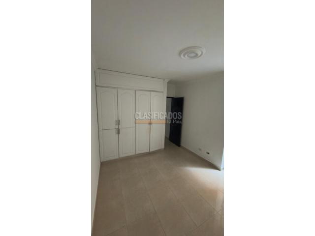Casas, Venta en Ciudad 2.000