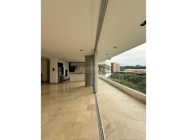 Apartamentos, Venta en Pance