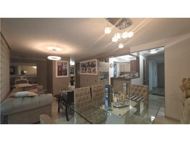 Apartamentos, Venta en Valle del Lili