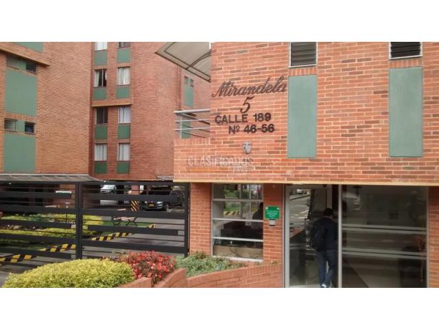 Apartamentos, Alquiler en Bogotá
