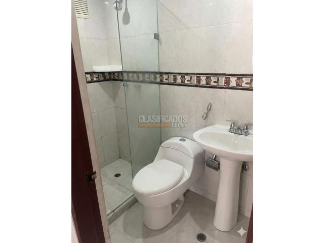 Apartamentos, Venta en Brisas del Limonar