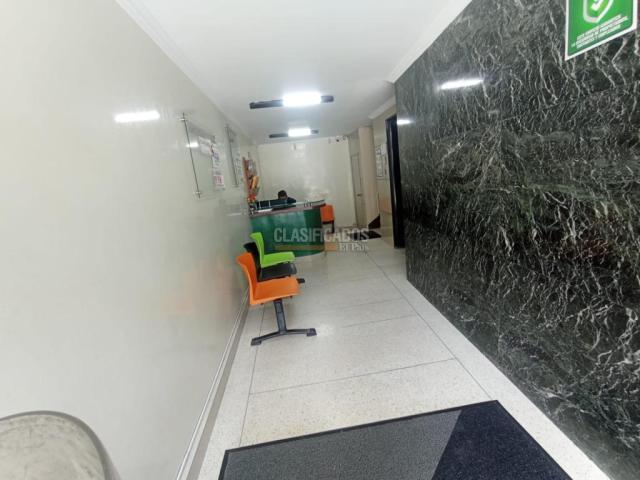 Oficinas y Consultorios, Alquiler en Bogotá