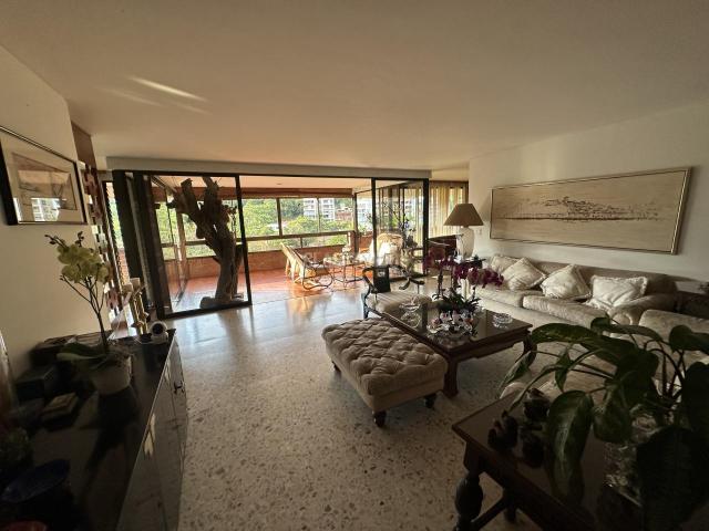 Apartamentos, Venta en Santa Teresita