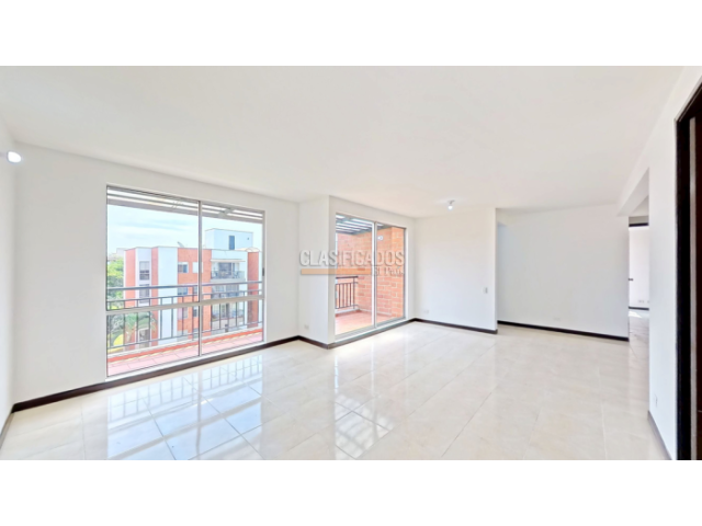 Apartamentos, Venta en Valle del Lili