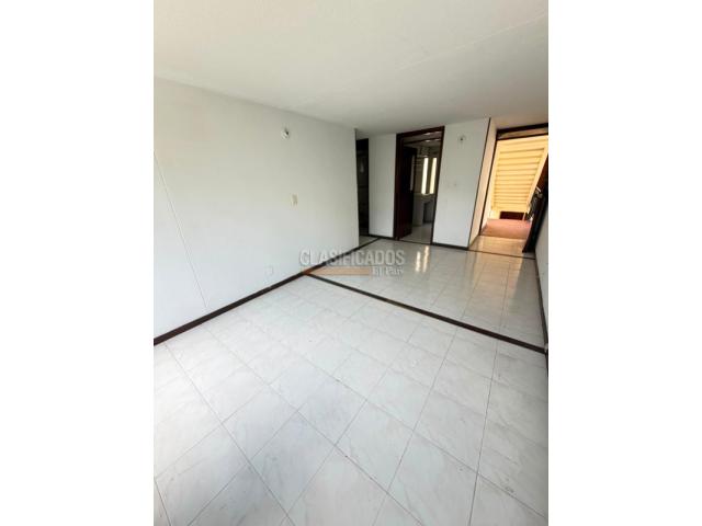 Apartamentos, Venta en La Hacienda