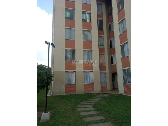 Apartamentos, Alquiler en Funza