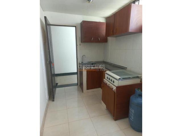 Apartaestudios, Alquiler en San Vicente