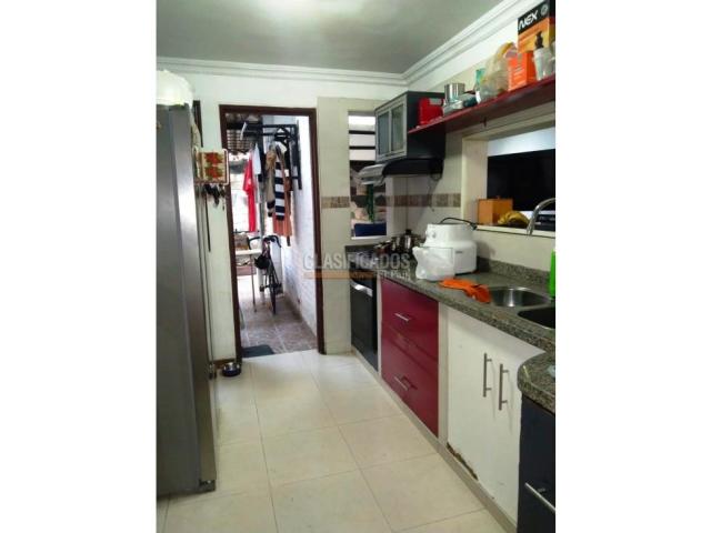 Casas, Venta en La Carolina