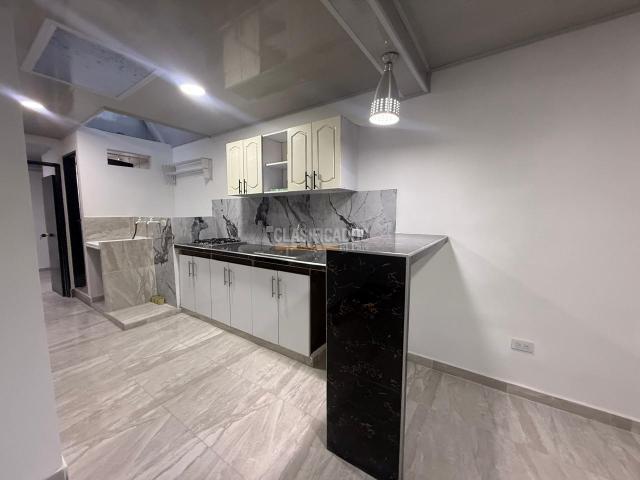 Casas, Venta en Ciudad Córdoba