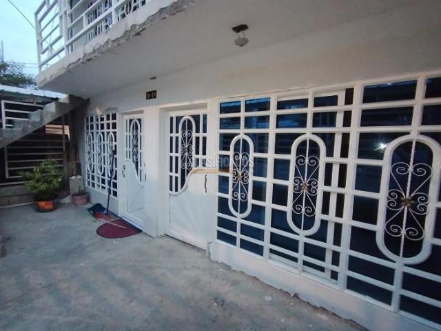 Casas, Venta en Villa del Sur