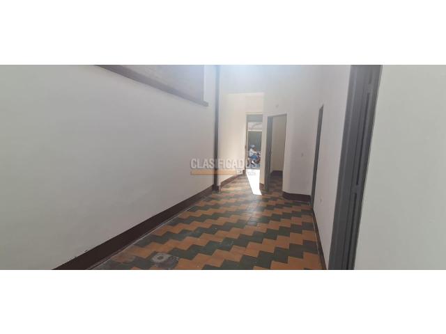 Casas, Alquiler en Alameda