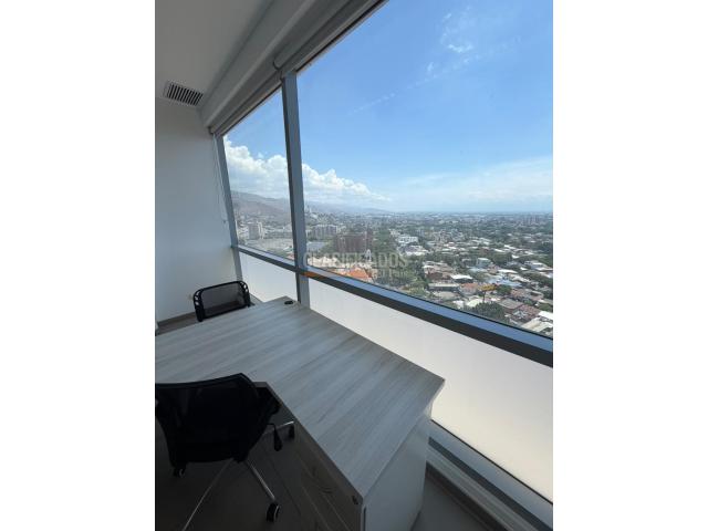 Oficinas y Consultorios, Alquiler en Santa Mónica Norte
