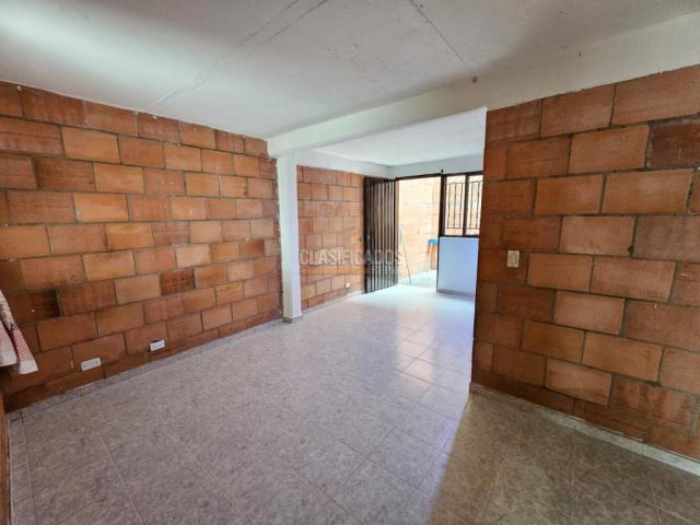 Casas, Alquiler en Palmira