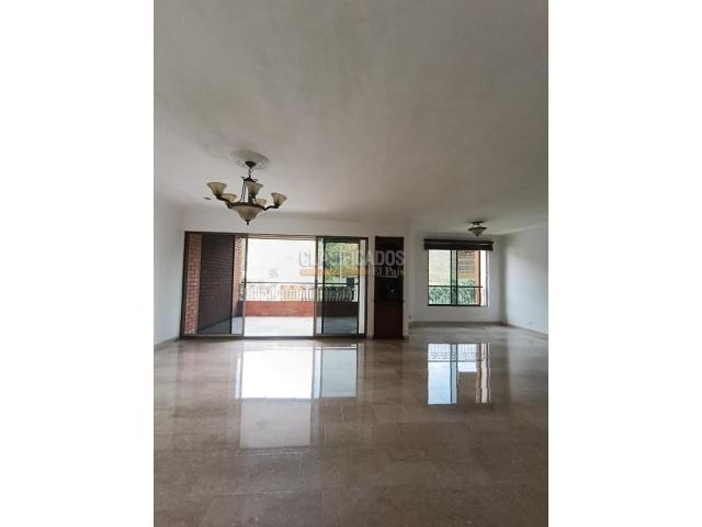 Apartamentos, Alquiler en Santa Mónica Residencial
